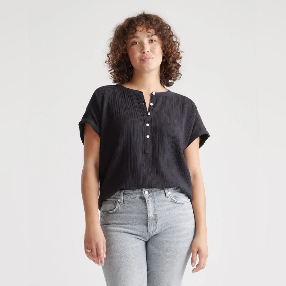 NWOT Quince Organic Cotton Gauze Roll Sleeve Shirt in Black size large